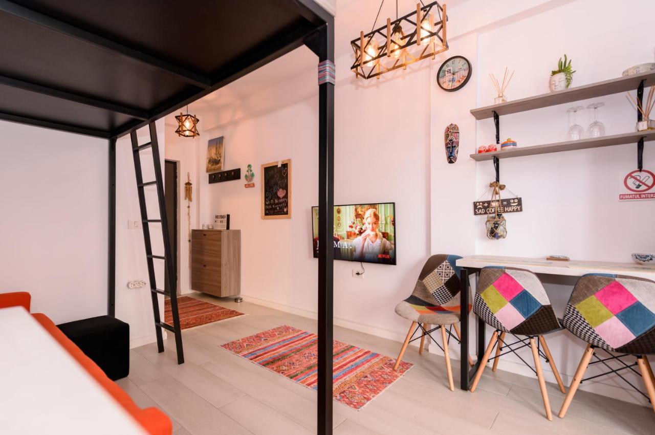 Appartamento Kataleya Studio Năvodari Esterno foto