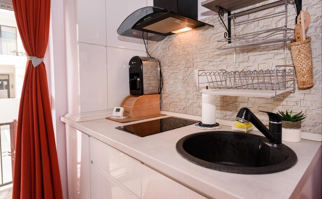 Appartamento Kataleya Studio Năvodari Esterno foto